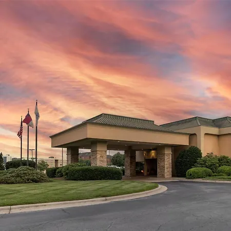 Best Western Hickory-3