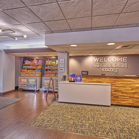 Hampton Inn Flemington-3