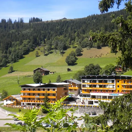 Azureva Club La Clusaz les Confins-2