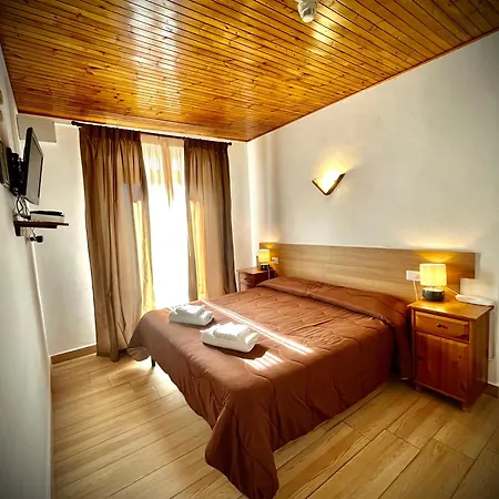 Hotel Pinguino-2