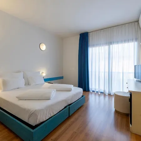 Hi Hotels Riva Del Garda-2