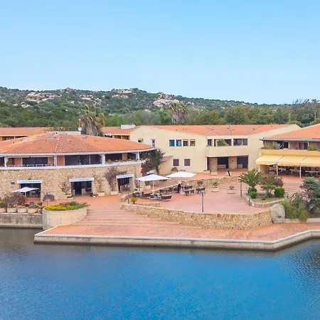 Felix Hotels - Residence Hotel Costa Serena-3