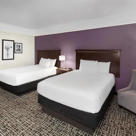 La Quinta By Wyndham Brownwood-2