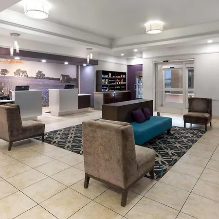 La Quinta By Wyndham Brownwood-2