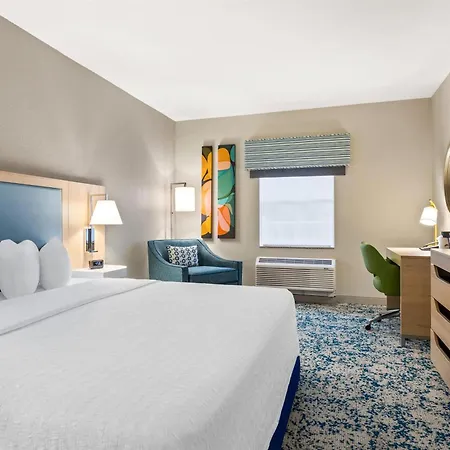 Hampton Inn & Suites St. Petersburg/Downtown-2