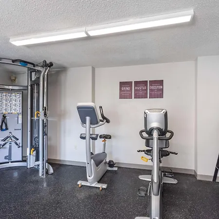 Executive Residency By Best Western Philadelphia-Willow Grove-3