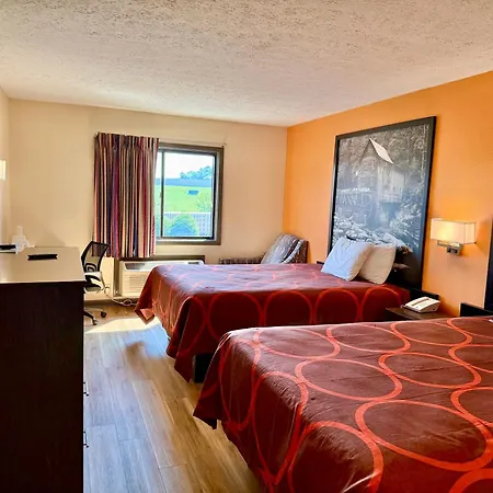 Super 8 By Wyndham Hillsville-2