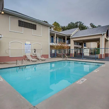 Econo Lodge Villa Rica-2