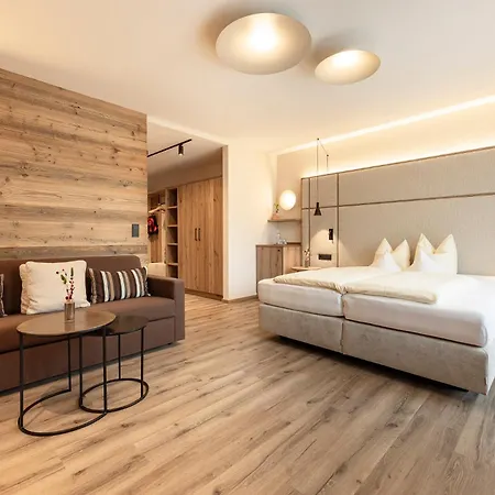 Aktiv & Vitalhotel Bergcristall-3