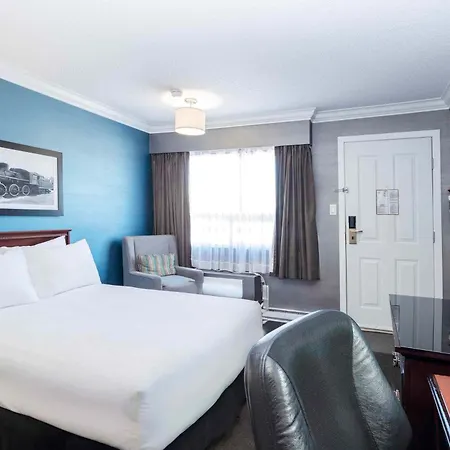 Sandman Hotel & Suites Prince George-2
