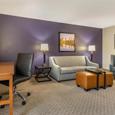 Drury Inn & Suites Atlanta Morrow-3