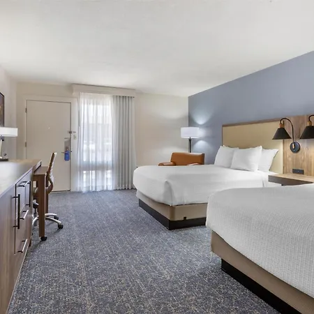 Best Western Plus A Wayfarer'S Inn & Suites-3