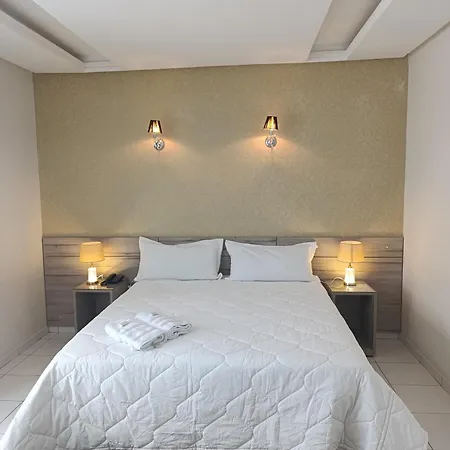 Hotel Sabrina-3
