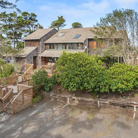 The Inn At Manzanita-3