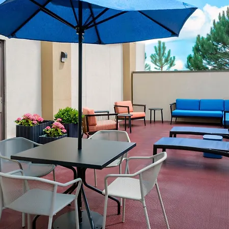Hampton Inn Buffalo-Airport Galleria Mall-3