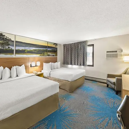 Days Inn By Wyndham Winona-2