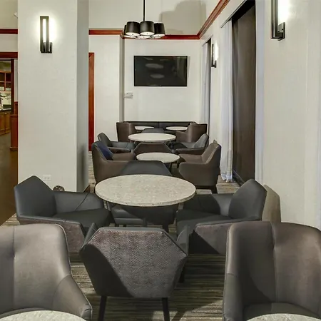 Hyatt Place Detroit/Livonia-3