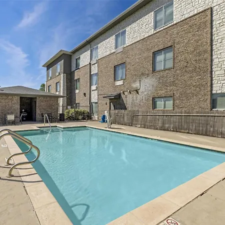 Best Western Plus Sand Bass Inn And Suites-3