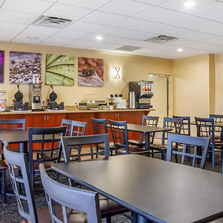 Sleep Inn & Suites Milwaukee Airport-2