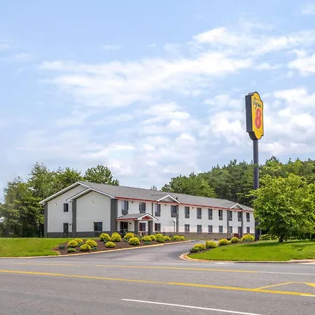 Super 8 By Wyndham Farmville-2