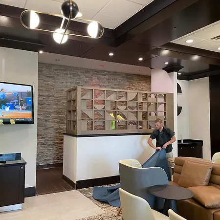 Holiday Inn Hotel & Suites Chicago Northwest - Elgin By Ihg-2