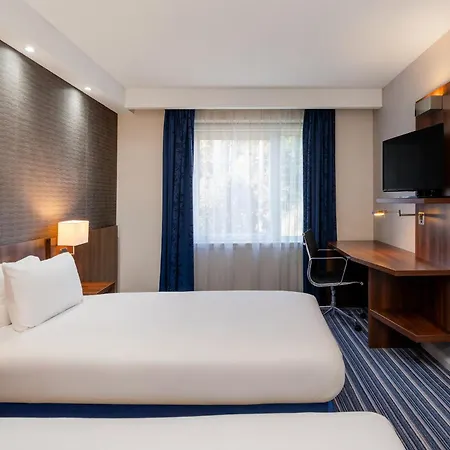 The Duxford Hotel Cambridge South M11 Jct 10-3