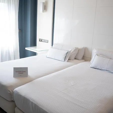 Hotel Malaga Nostrum Airport-3