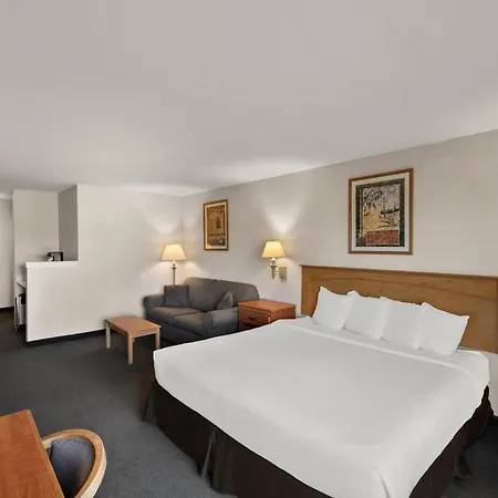 Rodeway Inn & Suites Tomahawk-2