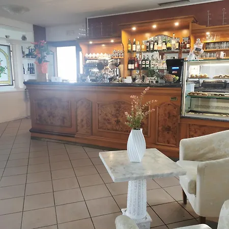 Hotel Montallegro-2