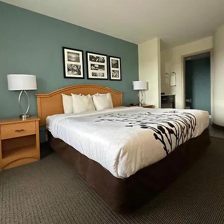 Baymont By Wyndham Slidell-2