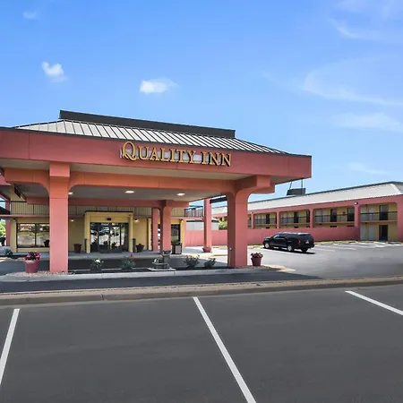 Quality Inn Fredericksburg-Central Park Area-3