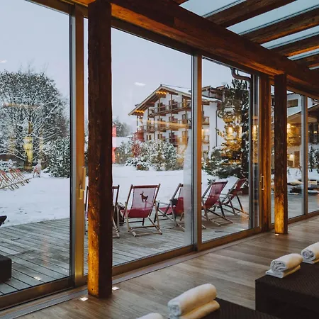 Kitzhof Mountain Design Resort 4 Sterne Superior-2