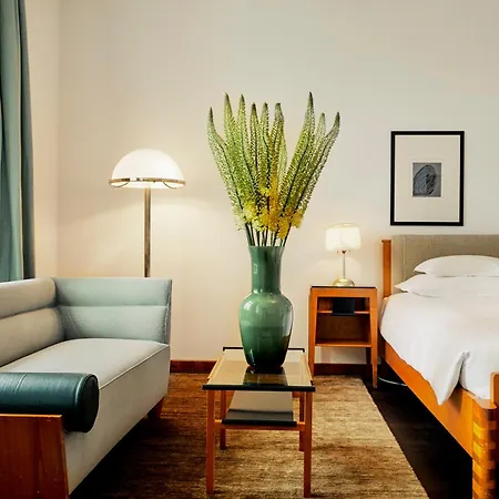 Parkhotel Laurin-2