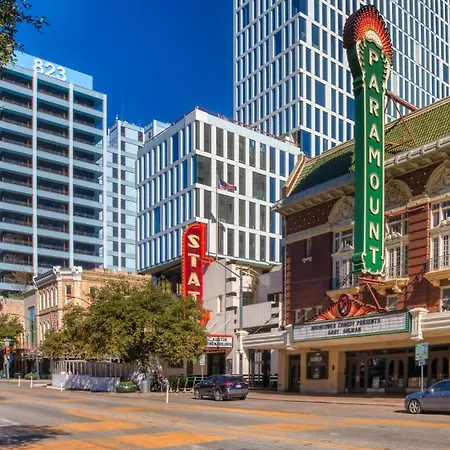 Wyndham Garden Hotel Austin-3