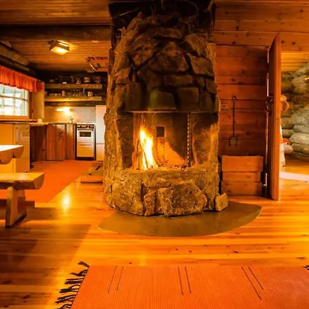 Kakslauttanen Arctic Resort - Igloos And Chalets-2