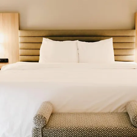 Hawthorn Suites By Wyndham Tinton Falls-2