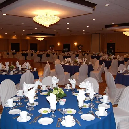 Rodeway Inn & Suites East Windsor-3