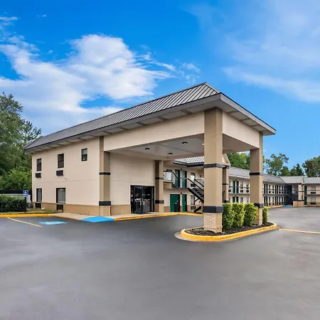 Super 8 By Wyndham Columbia-3