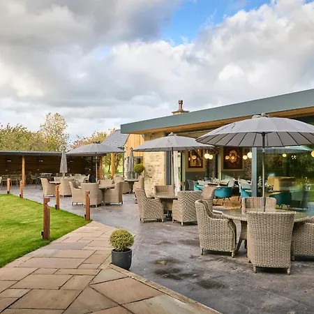 Mytton Fold Hotel, Ribble Valley-2