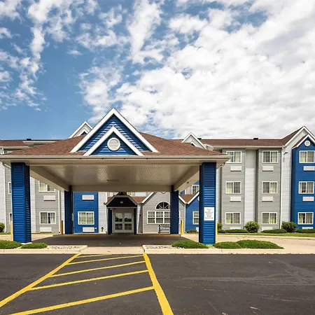 Microtel Inn & Suites Cheyenne-2