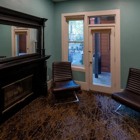 The Groveland Hotel-2
