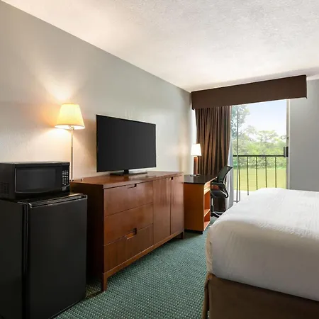 Baymont By Wyndham Salem Roanoke Area-2