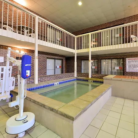 Best Western Kelly Inn - Yankton-3