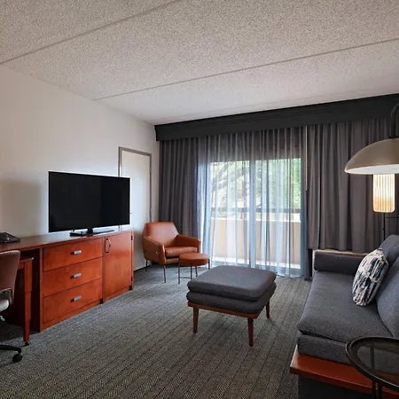 Courtyard By Marriott San Antonio Medical Center-2