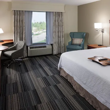 Hampton Inn & Suites Davenport-3