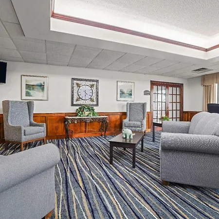 Baymont By Wyndham Madisonville-3
