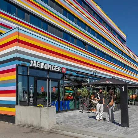 Meininger Hotel Berlin Airport-2
