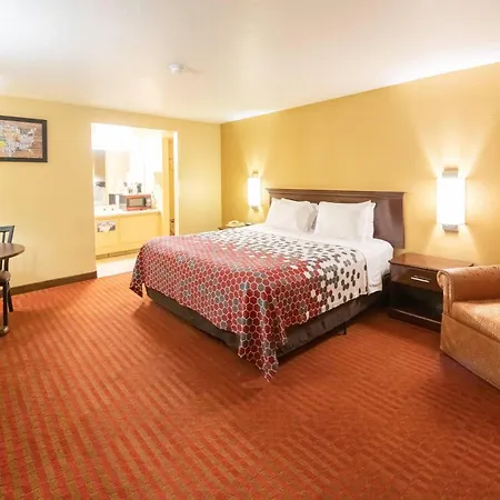 Econo Lodge Mcalester-3