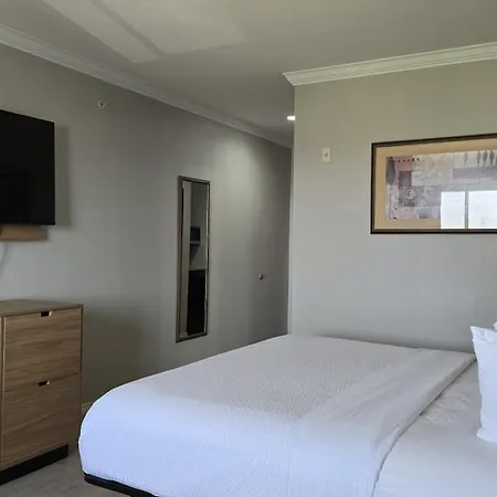Days Inn By Wyndham Copperas Cove-2
