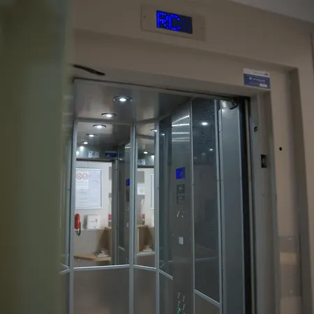 Hotel Lux-2